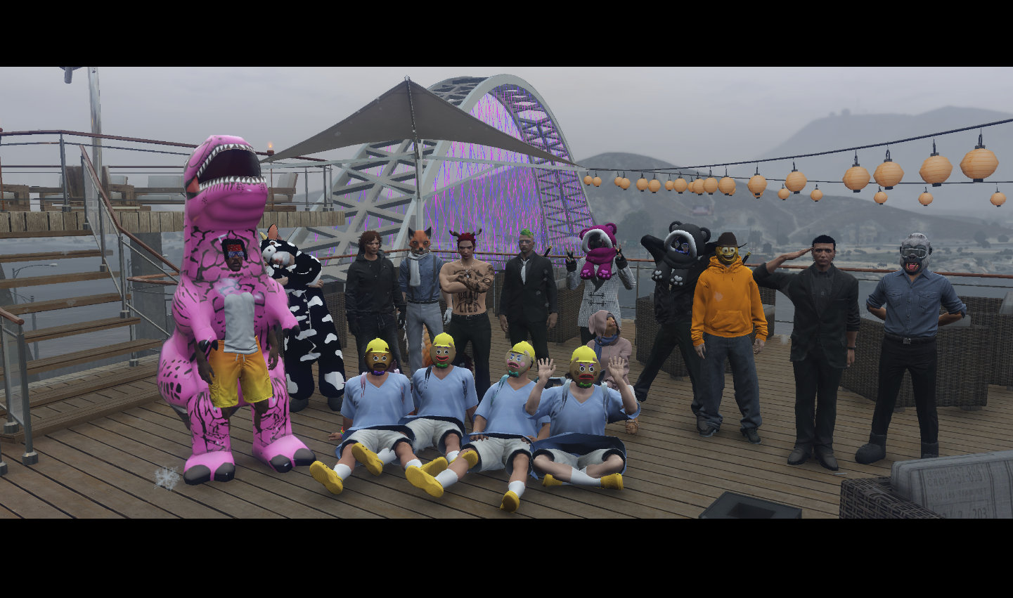 民間軍事主催Luculiaバス観光案内